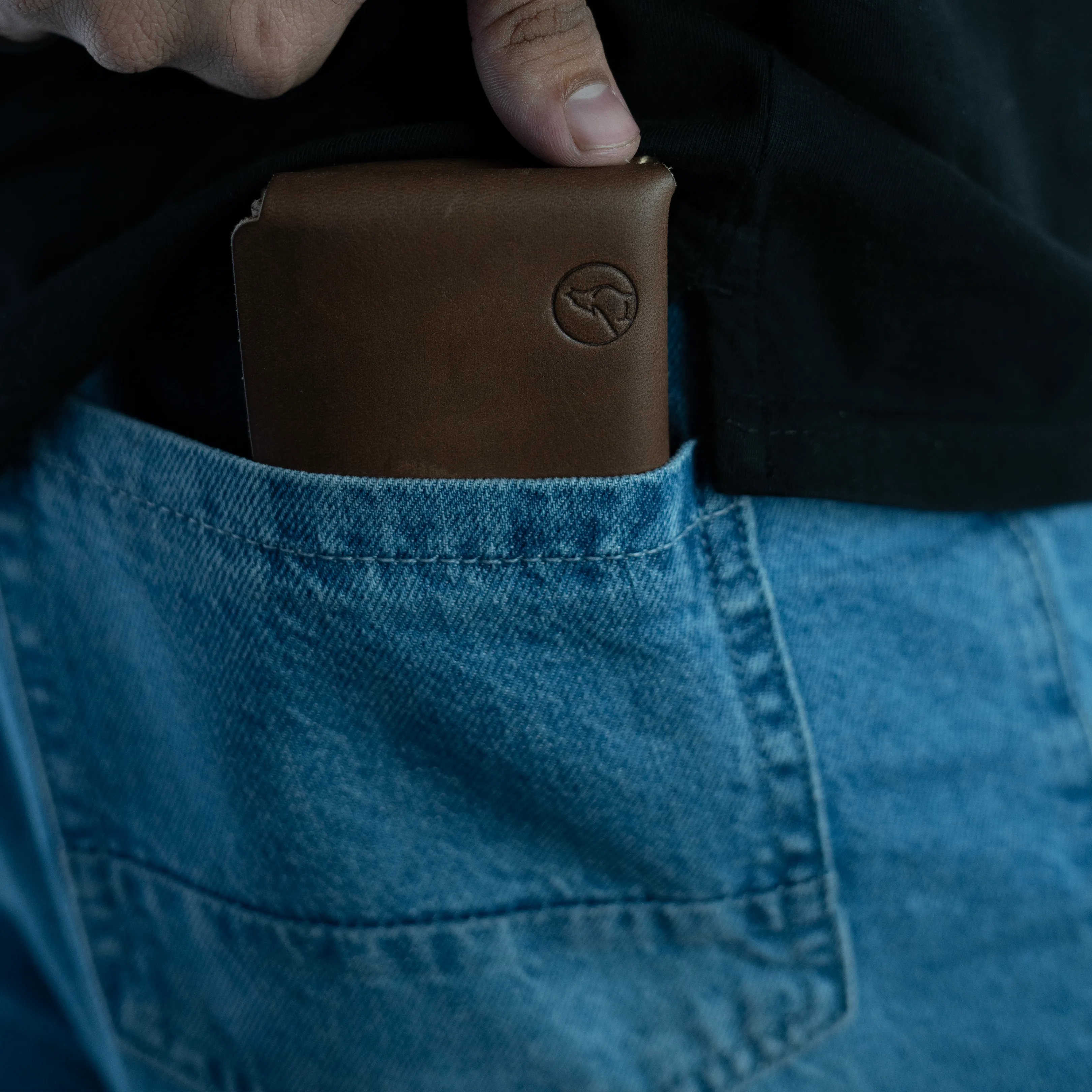 Minimalist Bifold Wallet