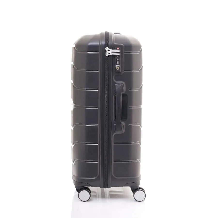 Samsonite Freeform 24" Hardside Spinner