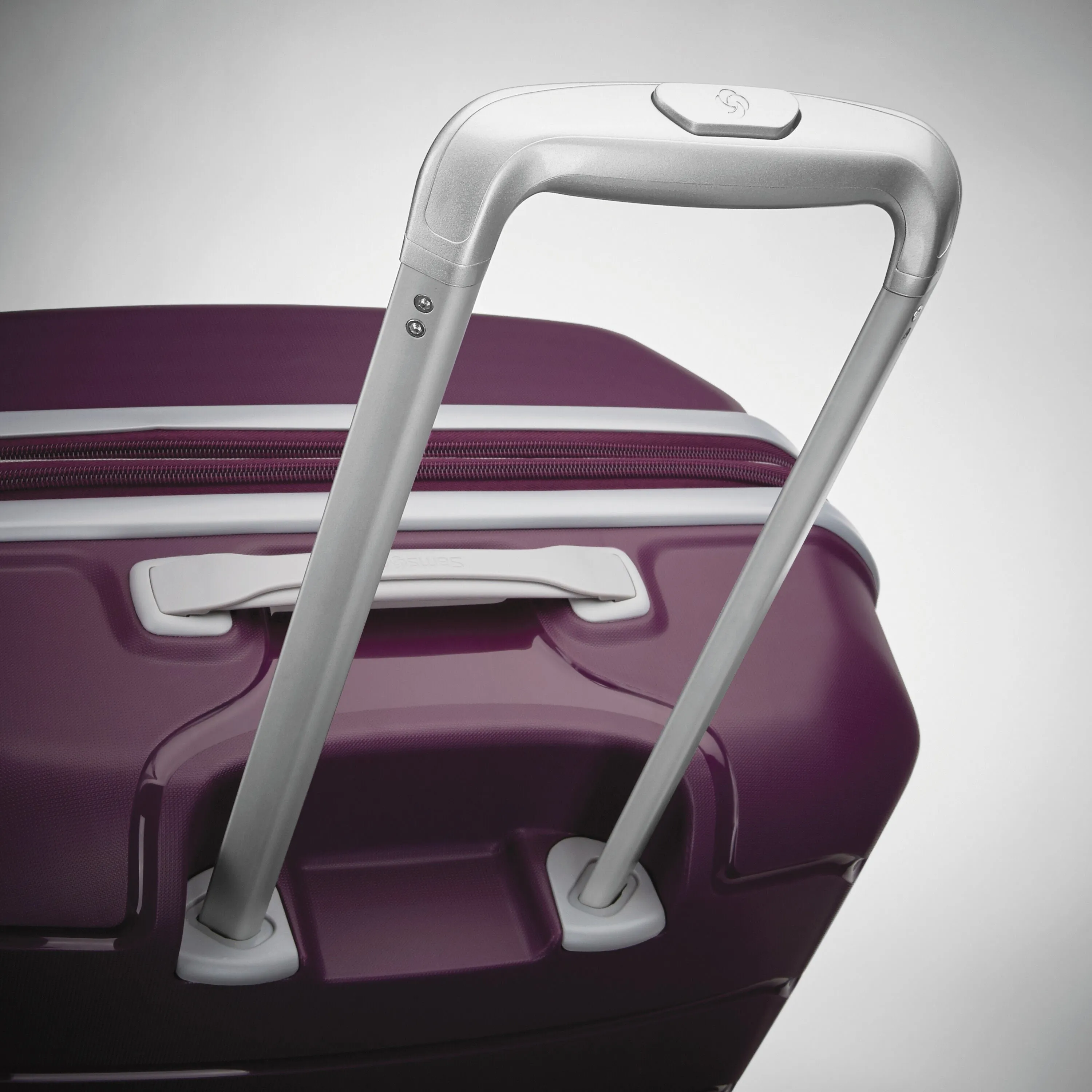 Samsonite Freeform 24" Hardside Spinner