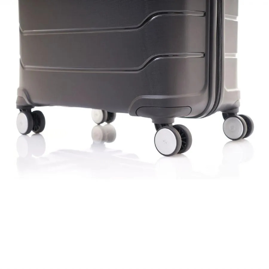 Samsonite Freeform 24" Hardside Spinner