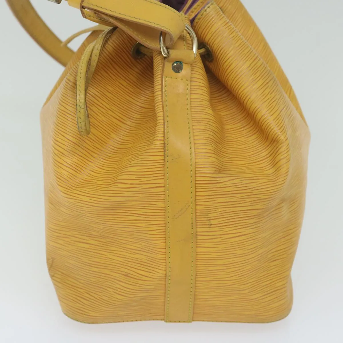 Trendy Inspired Louis Vuitton Epi Petit Noe Shoulder Bag Tassili Yellow M44109 Lv Auth Ar10998