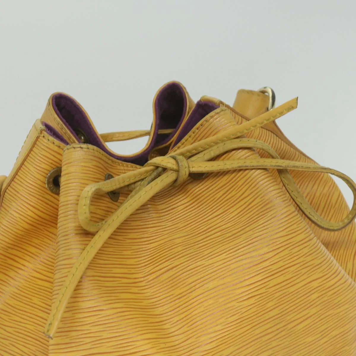 Trendy Inspired Louis Vuitton Epi Petit Noe Shoulder Bag Tassili Yellow M44109 Lv Auth Ar10998