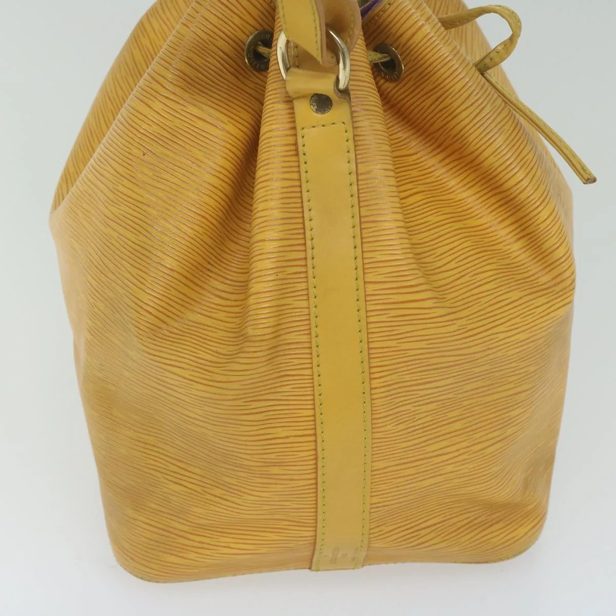 Trendy Inspired Louis Vuitton Epi Petit Noe Shoulder Bag Tassili Yellow M44109 Lv Auth Ar10998