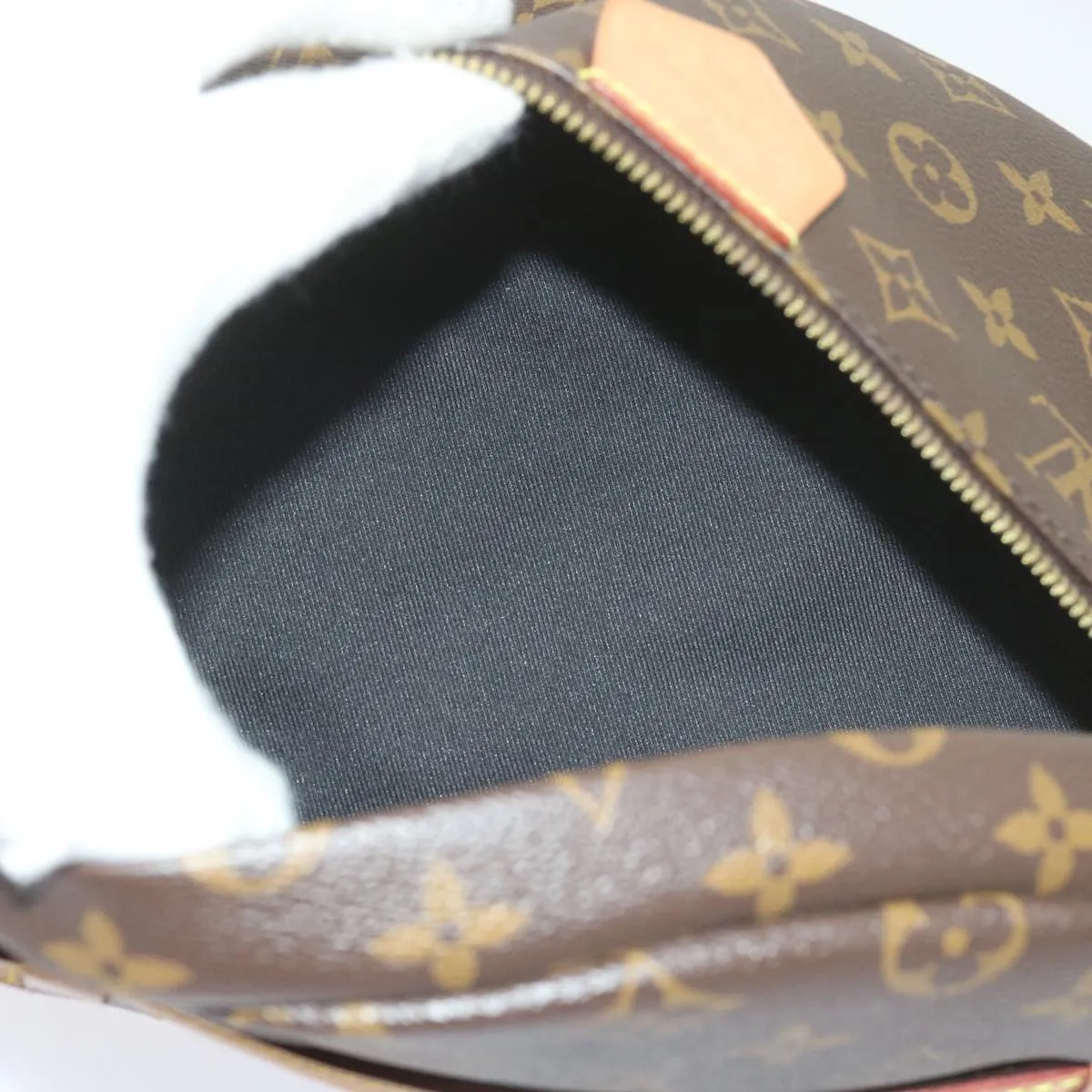 Trendy Inspired Louis Vuitton Monogram Bum Bag Shoulder Bag M43644 Lv Auth 59364a