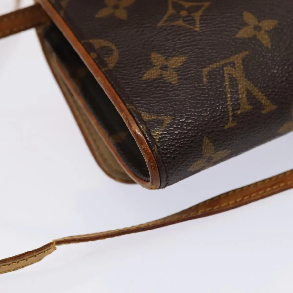 Trendy Inspired Louis Vuitton Monogram Pochette Twin Gm Shoulder Bag M51852 Lv Auth Mr412