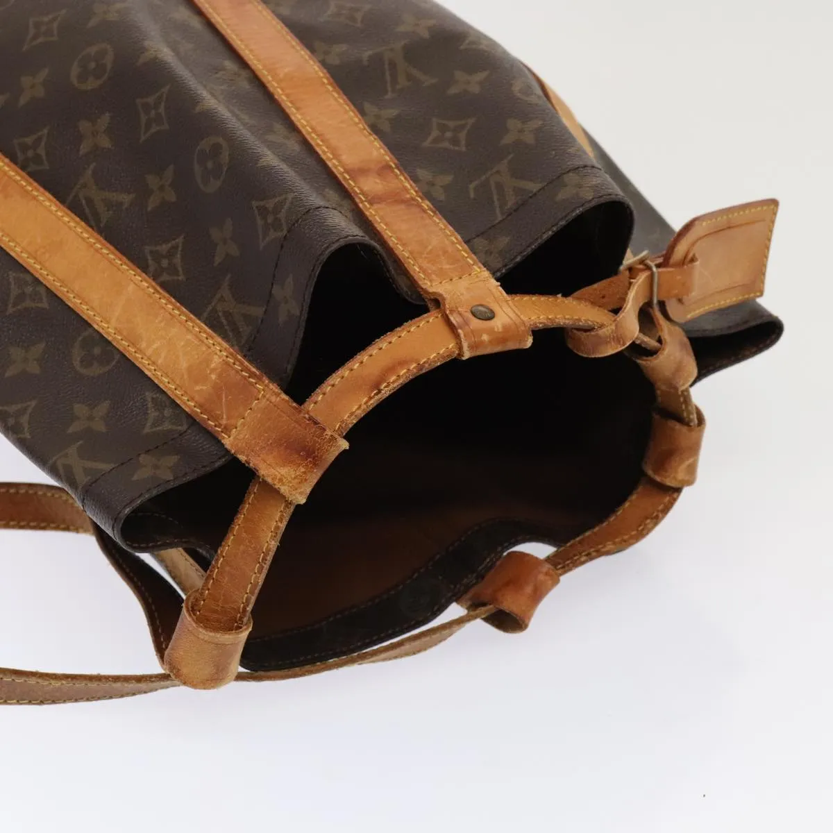 Trendy Inspired Louis Vuitton Monogram Randonnee Gm Shoulder Bag M42244 Lv Auth Hk1614