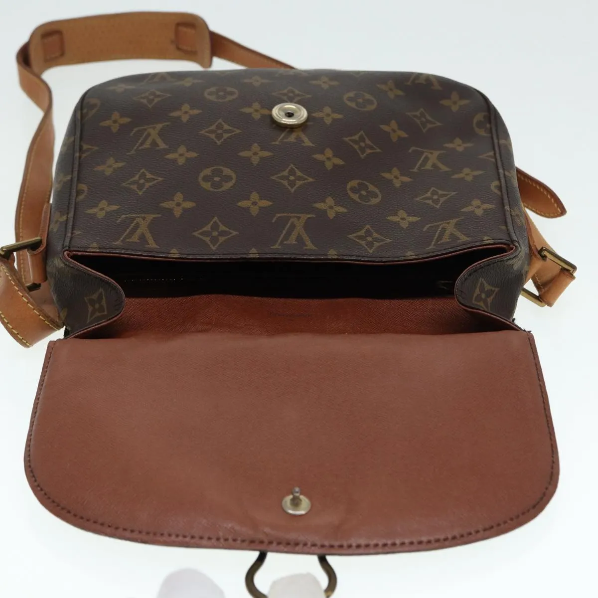 Trendy Inspired Louis Vuitton Monogram Saint Cloud Gm Shoulder Bag M51242 Lv Auth 86975