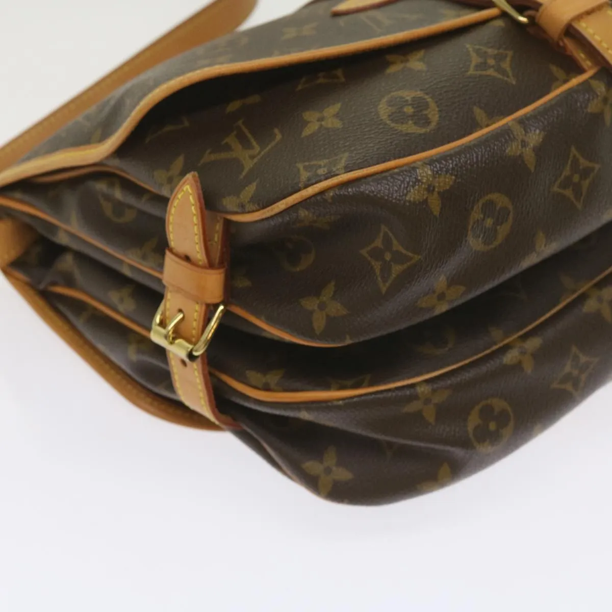 Trendy Inspired Louis Vuitton Monogram Saumur 30 Shoulder Bag M42256 Lv Auth Am5389