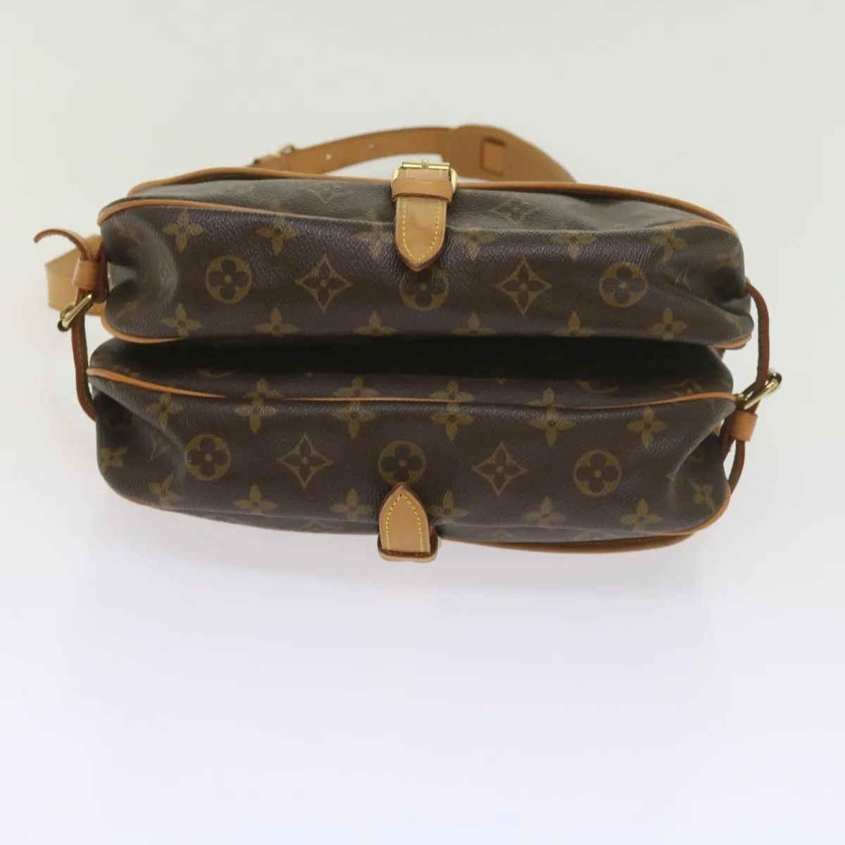 Trendy Inspired Louis Vuitton Monogram Saumur 30 Shoulder Bag M42256 Lv Auth Am5389